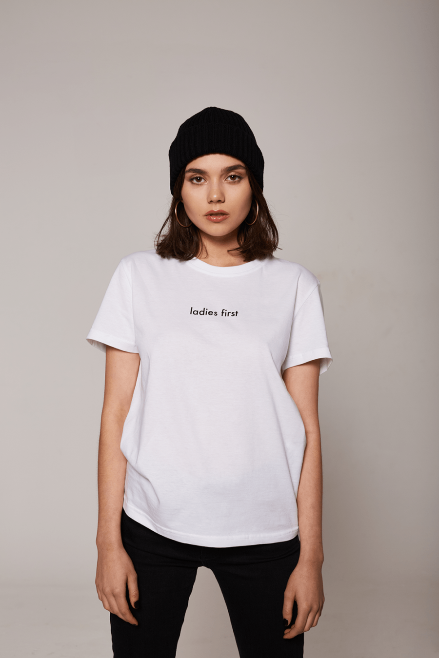 T-shirt oversize / ladies first / white - obrazek 4