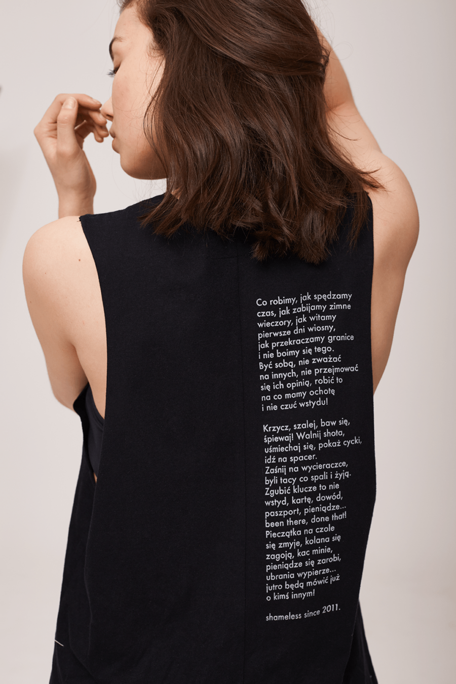 Tank top / manifesto / black