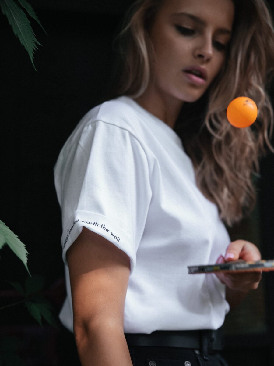 T-shirt oversize / always late - obrazek 9