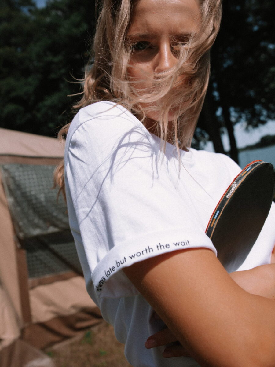 T-shirt oversize / always late